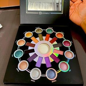 Brand New❗️ BHCosmetics Zodiac 25 colors Palette🎨